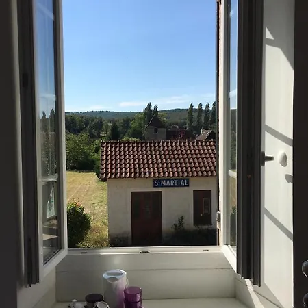 Ancien Relais De Poste The Old Post Office 4* Saint-Martial-d'Albarede