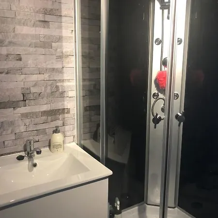 Ancien Relais De Poste The Old Post Office 4* Saint-Martial-d'Albarede