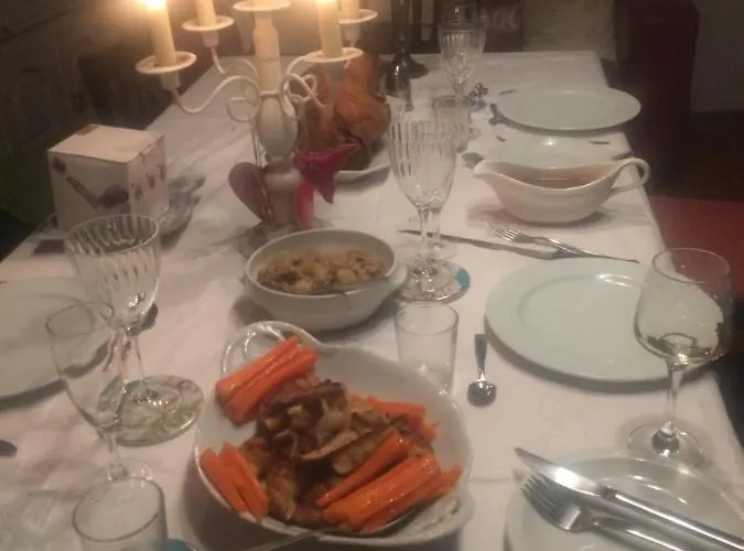 Ancien Relais De Poste The Old Post Office 4* Saint-Martial-d'Albarede