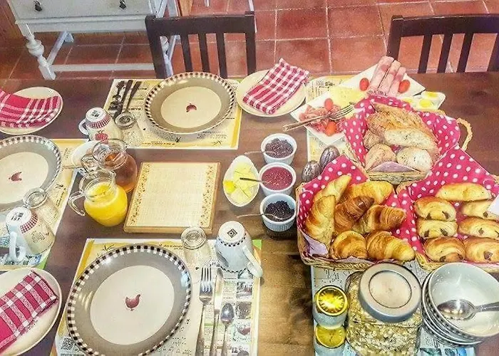 Ancien Relais De Poste The Old Post Office לינה וארוחת בוקר