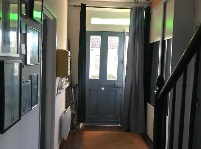 לינה וארוחת בוקר Ancien Relais De Poste The Old Post Office 4*